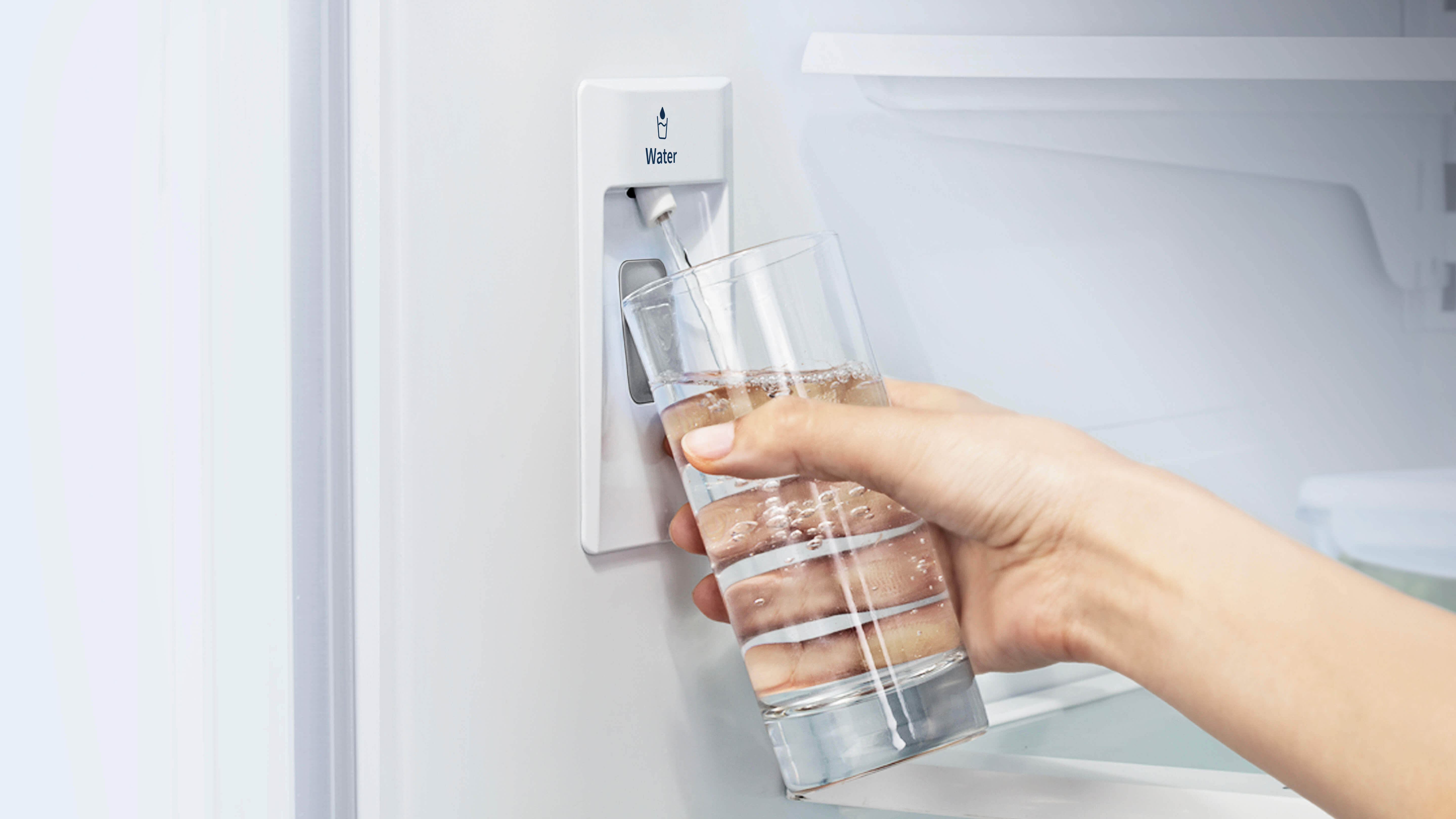 12-Water Dispenser.jpg